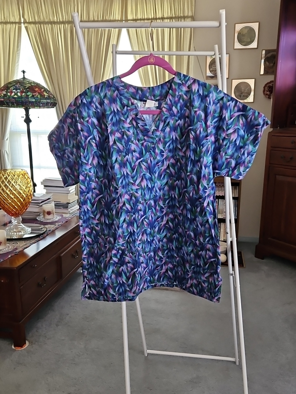 Printed V-Neck Tunic Top in Blue-Purple Mix